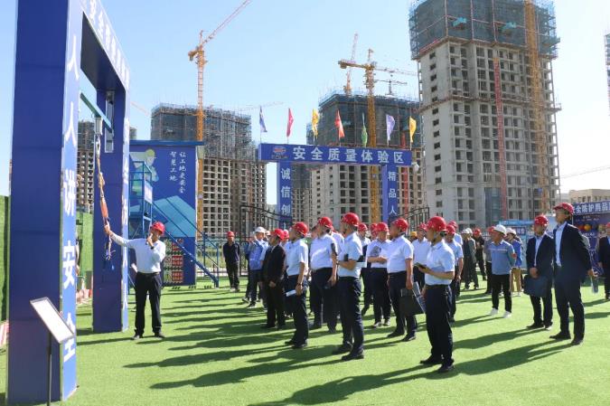 泓源公司開(kāi)展安全生產(chǎn)月活動(dòng)——重點(diǎn)建設項目觀(guān)摩學(xué)習(圖2) 泓源公司開(kāi)展安全生產(chǎn)月活動(dòng)——重點(diǎn)建設項目觀(guān)摩學(xué)習(圖2)